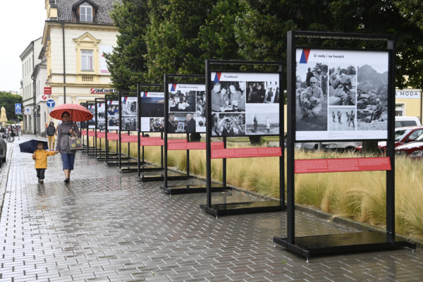 Zahájení výstavy ČTK Prezidentské okamžiky, která je součástí programu Letní filmové školy, 1. srpna 2023, Uherské Hradiště.